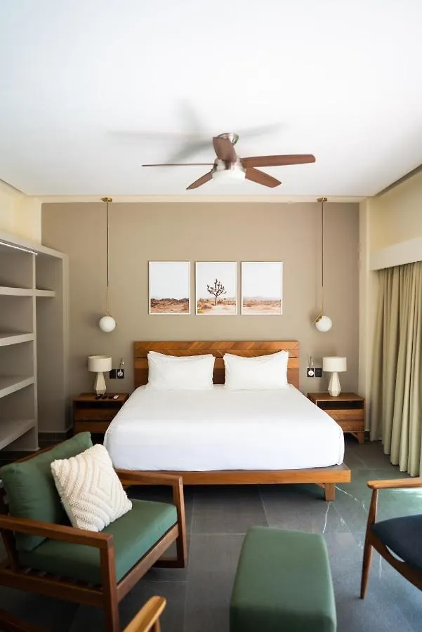 San Tropico Boutique Hotel & Peaceful Escape